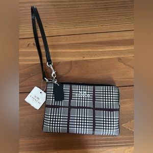 NWT coach wristlet